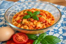 Míchaná vajíčka s rajčaty – čínský recept fanqie chaodan 番茄炒蛋